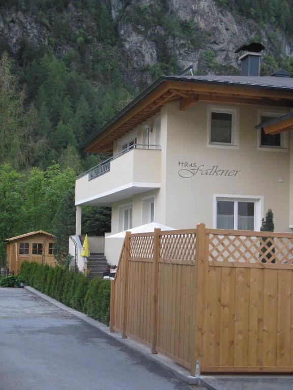 Haus Falkner Barbara Umhausen Exterior foto